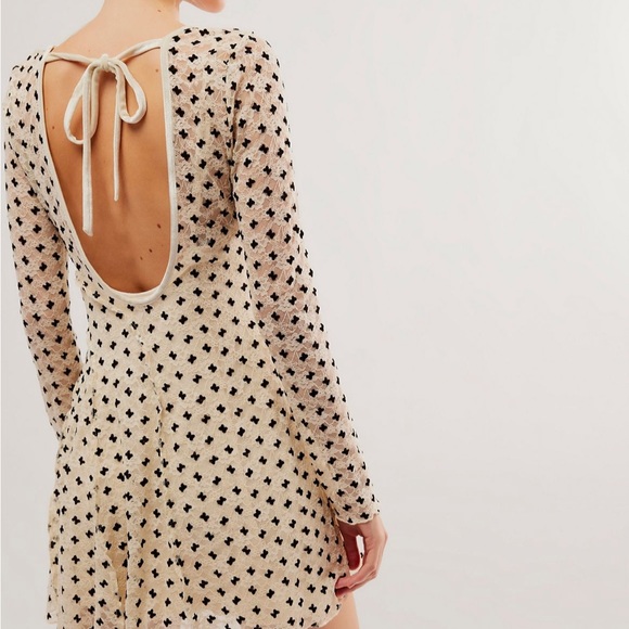 Sheer Delight Mini - Picture 3 of 7